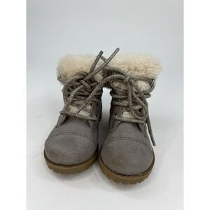 Old Navy Suede Girls Boots Size 6 Gray Fuzzy Cap Toe Winter Toddler Outdoor
